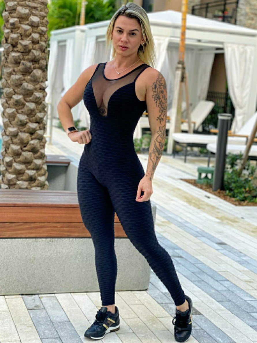 Black Scrunch Booty Cleavage Workout Jumpsuit